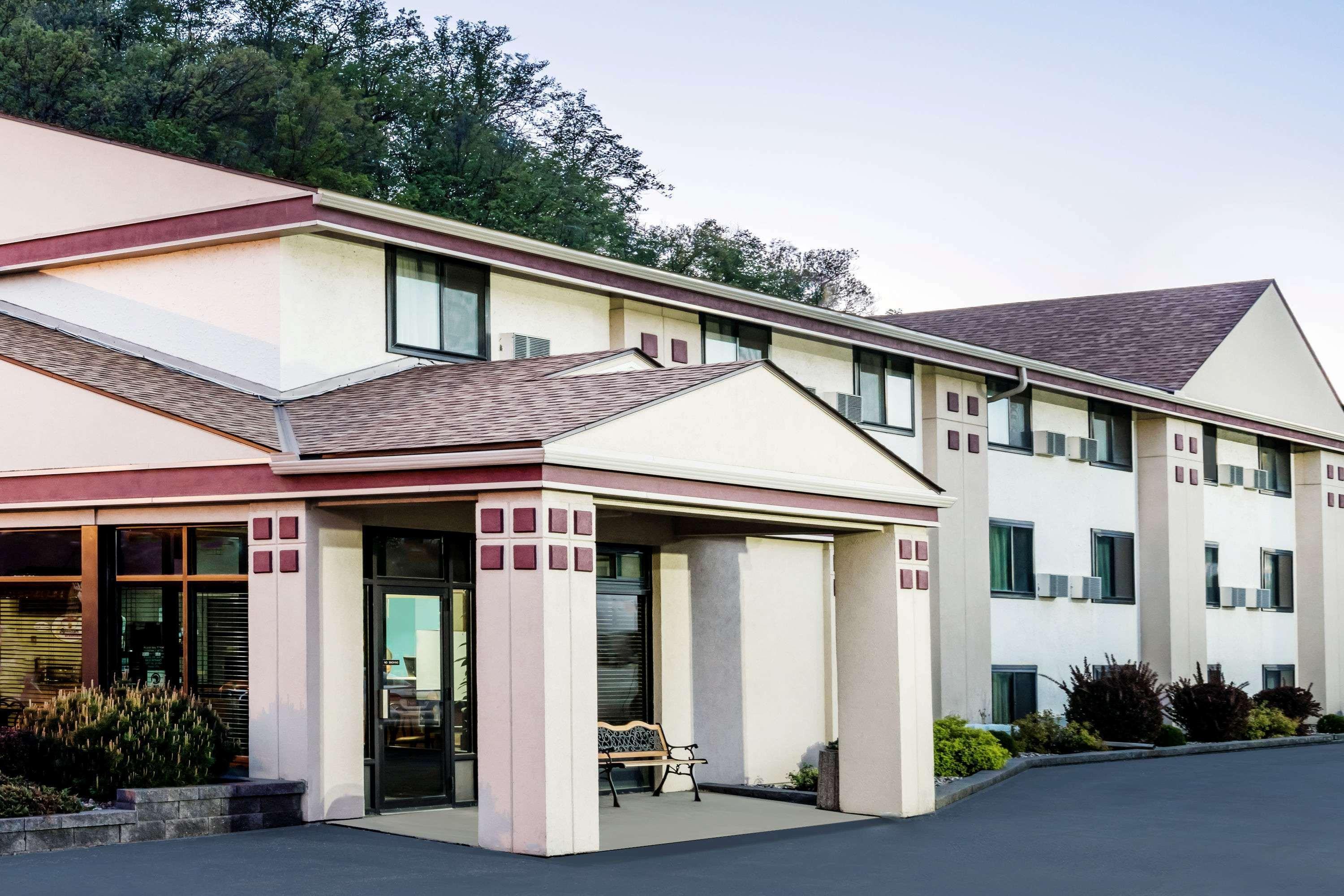 Super 8 By Wyndham 2*